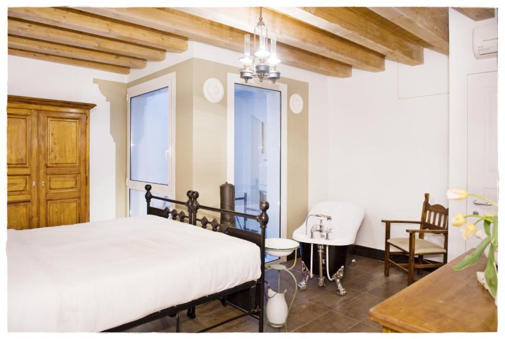 The Place カリアリ 部屋 写真